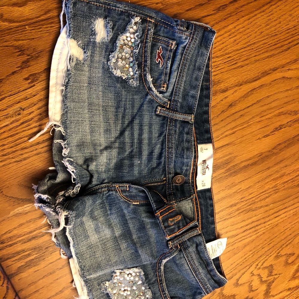 Hollister shorty shorts